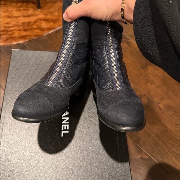 CHANEL Quilted Leather Boots - Picture 11 of 11